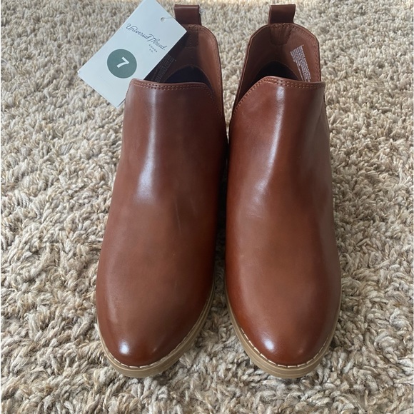 NWT Universal Thread brown/tan leather cut down with heel boho booties size 7 - Picture 1 of 7